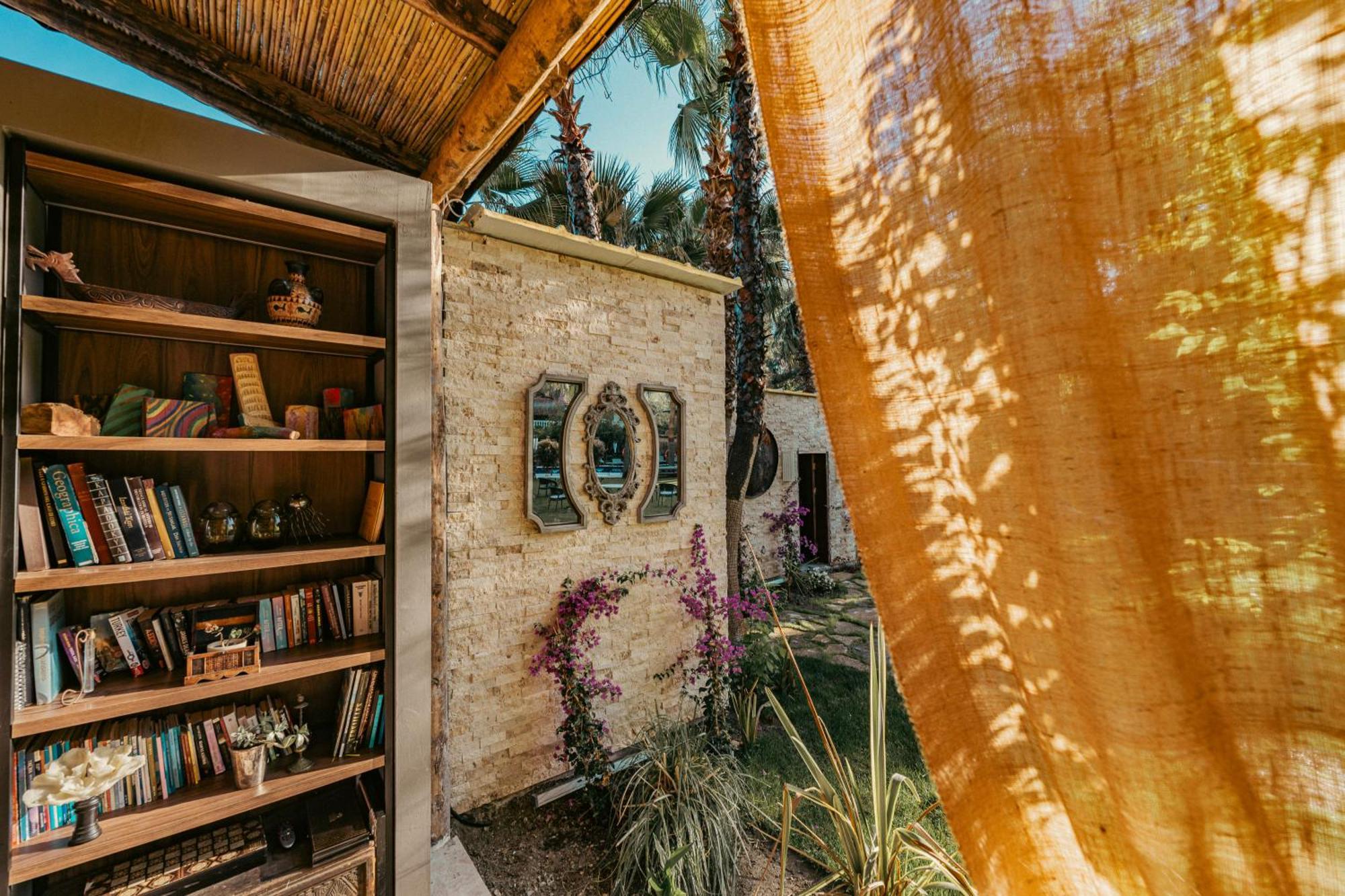 Bed and Breakfast Layla Gocek Göcek Exterior foto